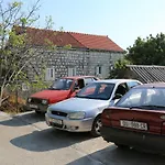 Family-friendly With Swimming Pool - Perna - Peljesac - 10143 Kuciste