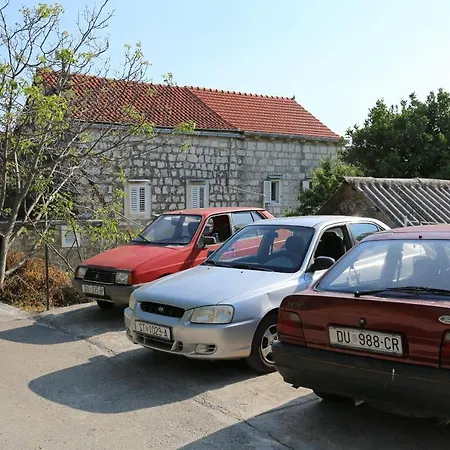 Family-friendly With Swimming Pool - Perna, Peljesac - 10143 Кучиште