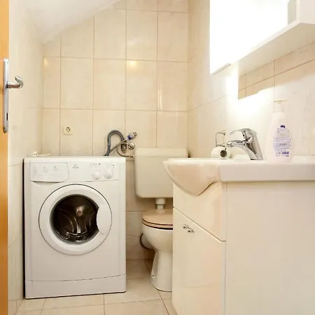 Family Friendly With A Swimming Pool - Perna, Peljesac - 10143 Daire *