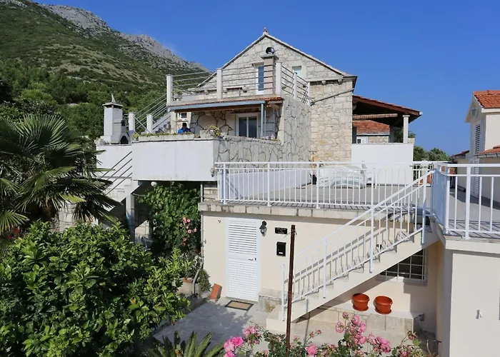 Apartamento Family-friendly With Swimming Pool - Perna, Peljesac - 10143 Kućište
